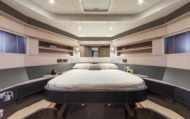 Riva 63' Virtus lower deck